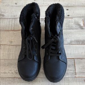 Women's Black Fur-Lined Winter Boots